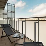 Port Forum Apartments By Olala Homes
