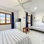 Roca Fornells, Apartamento En Ses Salines Con Piscina Ss22