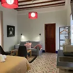 La Casa Del Medico