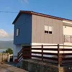Disfruta Del Mar En Una Acogedora Casa En Carnota