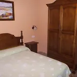 Hostal Monteolivos