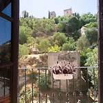 Alhambra Enamora 1 -Paseo De Los Tristes View 1 -C