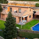 Fantastic House With Jacuzzy Ideal For Families