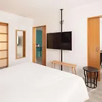 Novotel Barcelona Cornella