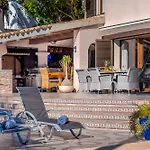 Fustera Villa El Salvador