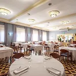 Hotel Robert