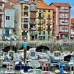 Utsa Eski Piso Con Encanto En 1ª Linea De Puerto
