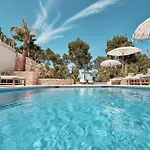 Blue Hill House, King-Of-Hill Villa With Amazing Scenery, Sunset & Sea View