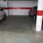 Sherryflat Herráiz-Parking