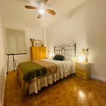 Vivienda Centrica Con Salida Directa A Las Playas