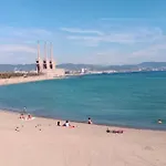 Cozy Boat Hotel In Barcelona & Ac & Wifi & Parking