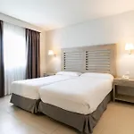 Hd Beach Resort