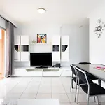 Home2Book Los Cristianos, Pool&Beach