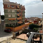 MU, Apartamento situada en la muralla del Casco Histórico