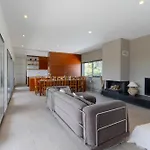 Sunshine Villa By Fidalsa