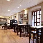 Hotel Restaurante El Manquin