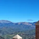 Casa Jose Comares -Beautiful Village House- Jacuzzi Included-Views-Bbq-Aircon-Wifi