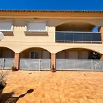 Acogedor Apartamento Cerca De La Playa Wifi Y Parking