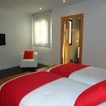Apartamentos Turísticos Mauror