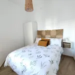 Apartamentos Torre De La Esquina