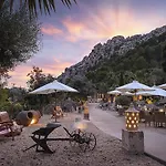 LJs Ratxo Eco Luxury Retreat