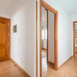Moderno Piso De 3 Habitaciones Cerca De Triana
