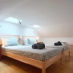 Mara\'S House With Heated Pool, Air Con And Second Mezzanine Bedroom