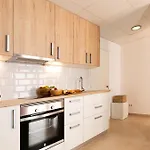 La Flama Del Ter, Un Loft Precios Amb Pati Privat I Estufa De Flames