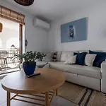 Olive & Ivy Guesthouse