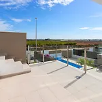 Villa El Raso