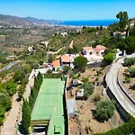 Casa Jane Large 7 Bed Villa With Private Pool And Tennis Court
