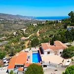Casa Jane Large 7 Bed Villa With Private Pool And Tennis Court