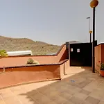 Relax In Villa-Sur