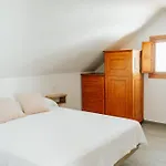 Apartamentos y Estudios Casa de la Hoya