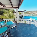 Apartment at Casa Piña Blanca