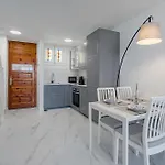 1Bed Duplex Las Americas