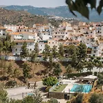 Casa De La Montana Apartments
