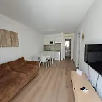 Apartamento 13 con terraza y piscina en Corralejo