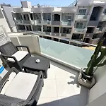 Surfer\'S View Pool Ac Wifi Deskterrace And Parking