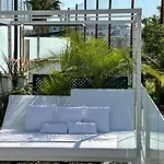 Aguacate Beach Apartamentos Playa Granada
