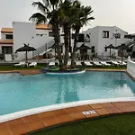 Cozy Apartment In Centric Area At Caleta De Fuste With Air Conditioner