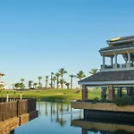 La Isabella - La Torre Golf Resort
