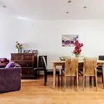 Casa 4Estacions Palamós 3a linia de mar zona Port Marina - pàrquing