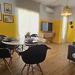 Apartamento Yellow Garrucha