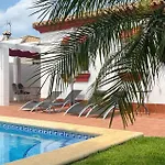 Lovely Home In Chiclana De La Fronter With Wifi