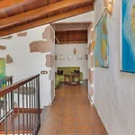 La Escuela De La Sorrueda By Villas Rivero
