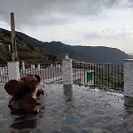 Casa Los Compadres De Capileira Con Piscina