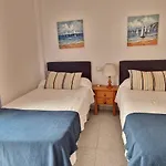 Apartamento con terraza en primera línea de playa