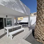 Hoy Caleta Apartments