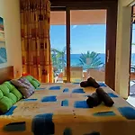 Ibiza Apart Ushuaia & Hi Side